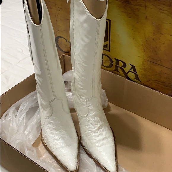 Cuadra cowgirl Boots - Picture 3 of 4